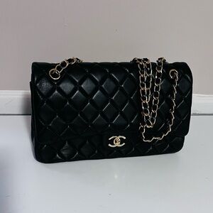 CHANEL Black Quilted Shoulder Bag with Gold-Tone Chain